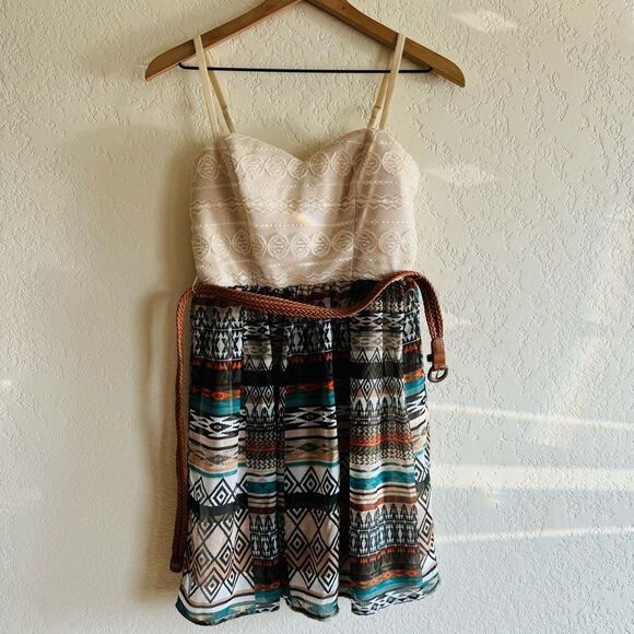 NWT | Maurice’s | lace top south western style bottom with belt | 4 - Picture 1 of 6